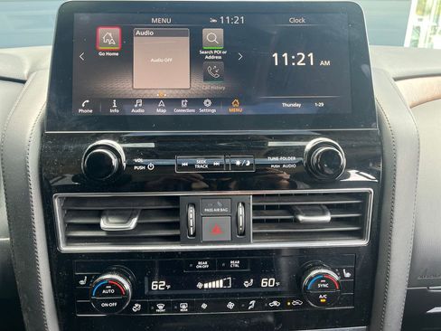 Used 2023 Nissan Armada SL image 19