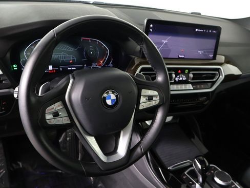 Used 2023 BMW X4 xDrive30i w/ Convenience Package image 25