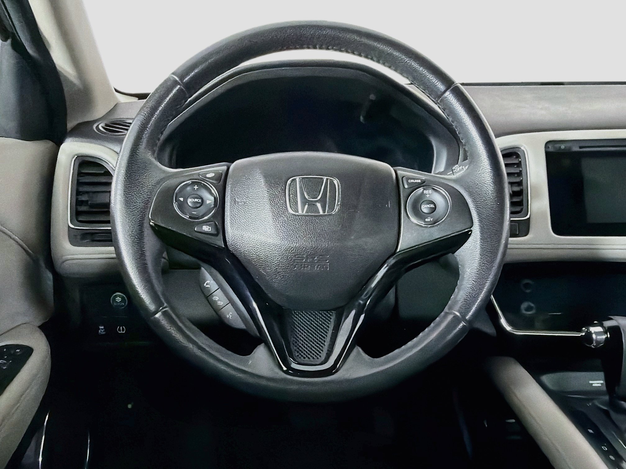 Used 2018 Honda HR-V EX-L image 17