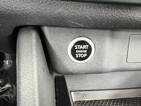 Certified 2023 Nissan Rogue S image 23