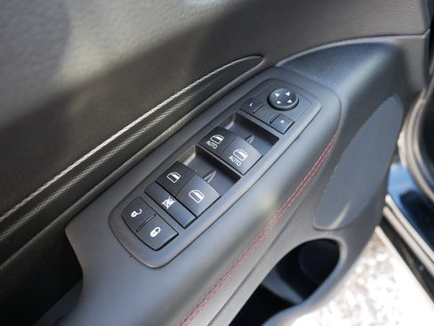 Used 2025 Dodge Durango R/T image 19