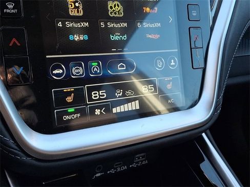 Used 2024 Subaru Outback Premium image 16