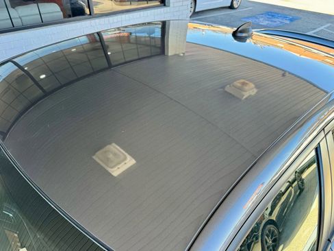 Used 2017 Dodge Charger R/T image 9