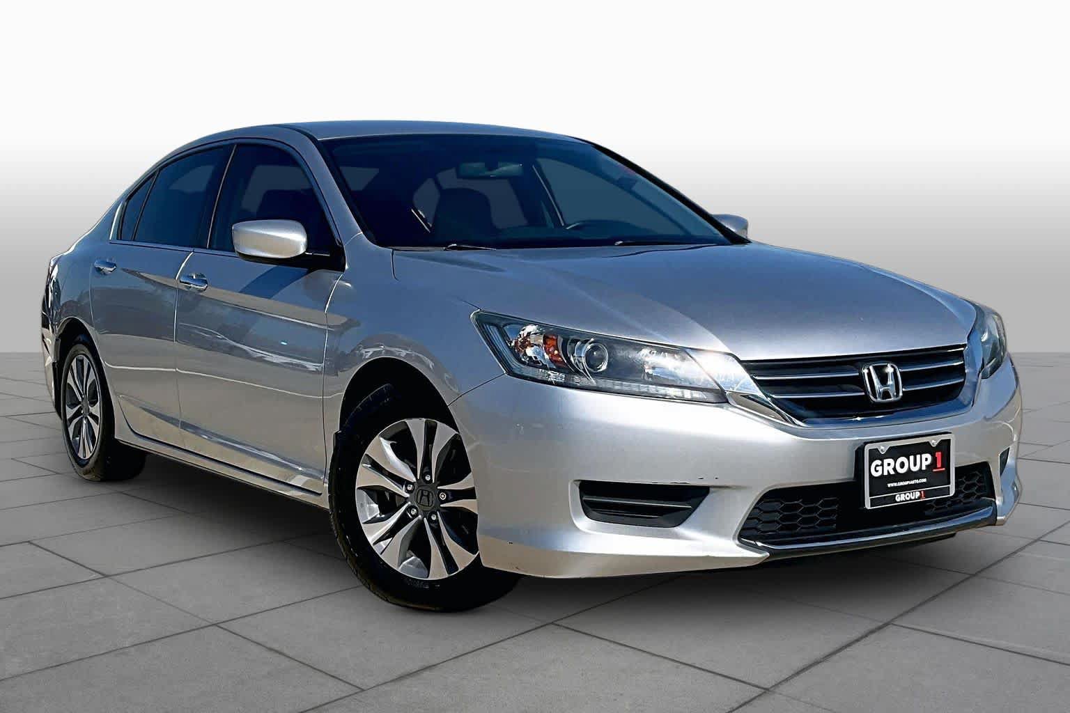 Used 2015 Honda Accord LX image 3