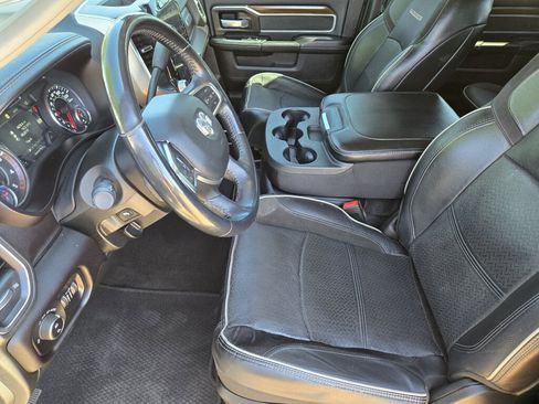 Used 2023 RAM 2500 Laramie AWD/4WD image 8