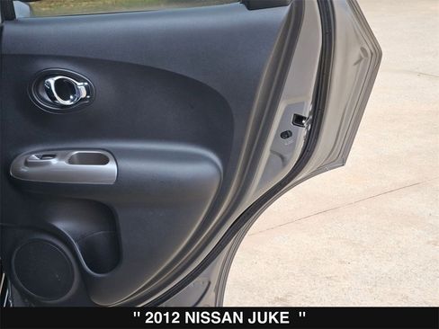 Used 2012 Nissan Juke SV image 27
