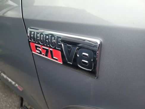 Used 2013 Toyota Tundra image 5