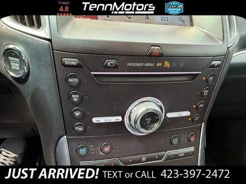 Used 2019 Ford Edge Titanium w/ Equipment Group 301A AWD/4WD image 22
