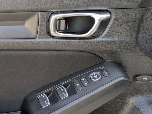 Used 2024 Honda Civic Sport image 13