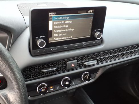 Used 2023 Honda HR-V LX image 20
