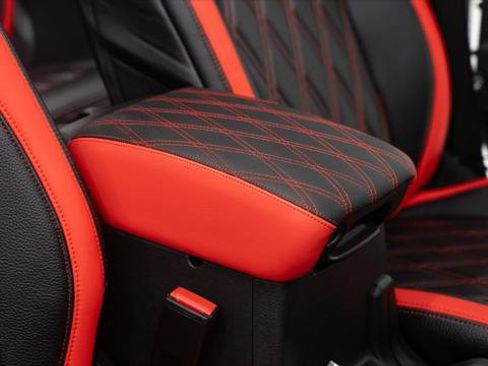 Used 2026 Jeep Wrangler Unlimited Sport image 31