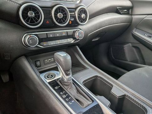 Certified 2025 Nissan Sentra SV FWD image 22