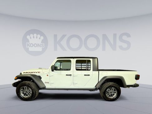 Used 2025 Jeep Gladiator Mojave w/ Safety Group image 2