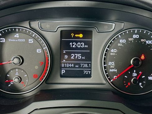 Used 2018 Audi Q3 2.0T Premium w/ Convenience Package image 12