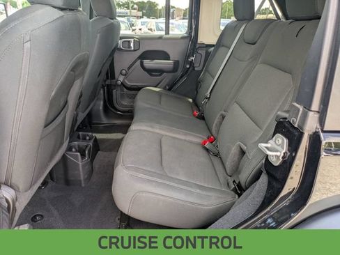 Used 2022 Jeep Wrangler Unlimited Sport AWD/4WD image 21