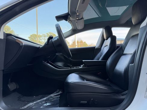 Used 2020 Tesla Model 3 Standard Range Plus image 26