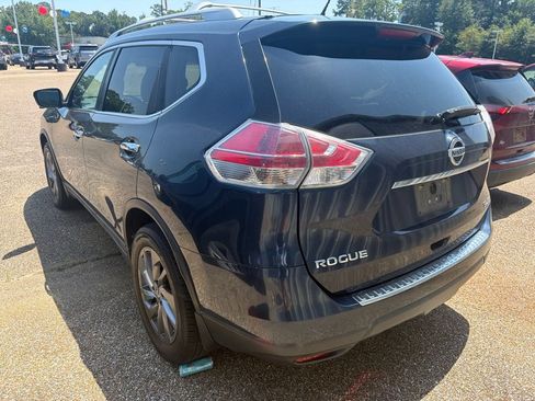 Used 2016 Nissan Rogue SL w/ SL Premium Package AWD/4WD image 4