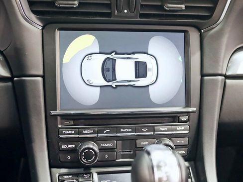 Used 2014 Porsche 911 Turbo image 21