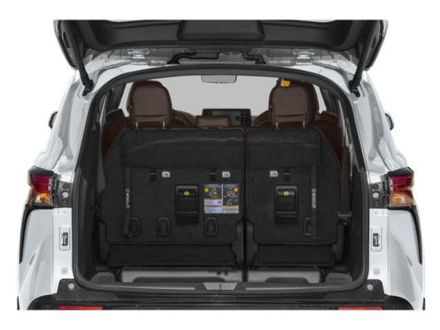 New 2026 Toyota Sienna Platinum AWD/4WD image 13