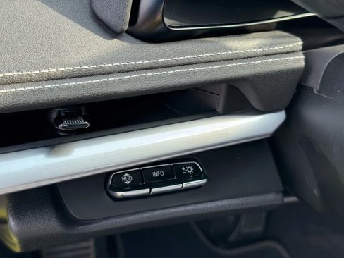 Used 2023 Chevrolet Corvette Stingray Preferred Cpe w/ 2LT image 40