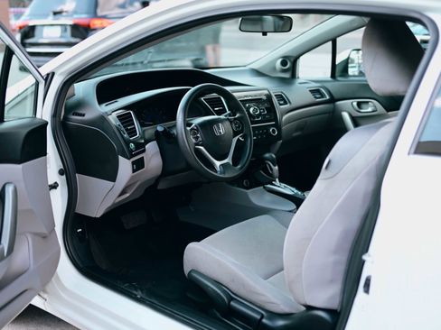 Used 2013 Honda Civic LX image 7