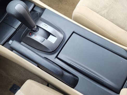 Used 2010 Honda Accord LX-P image 20