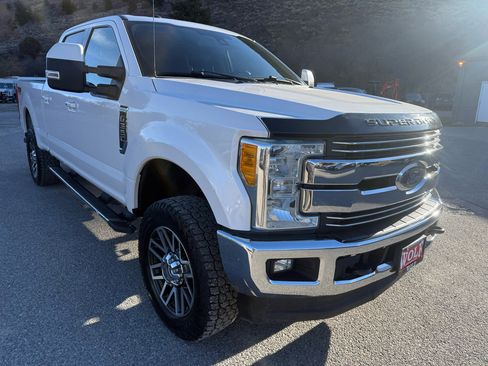 Used 2017 Ford F350 Lariat w/ Lariat Ultimate Package image 7