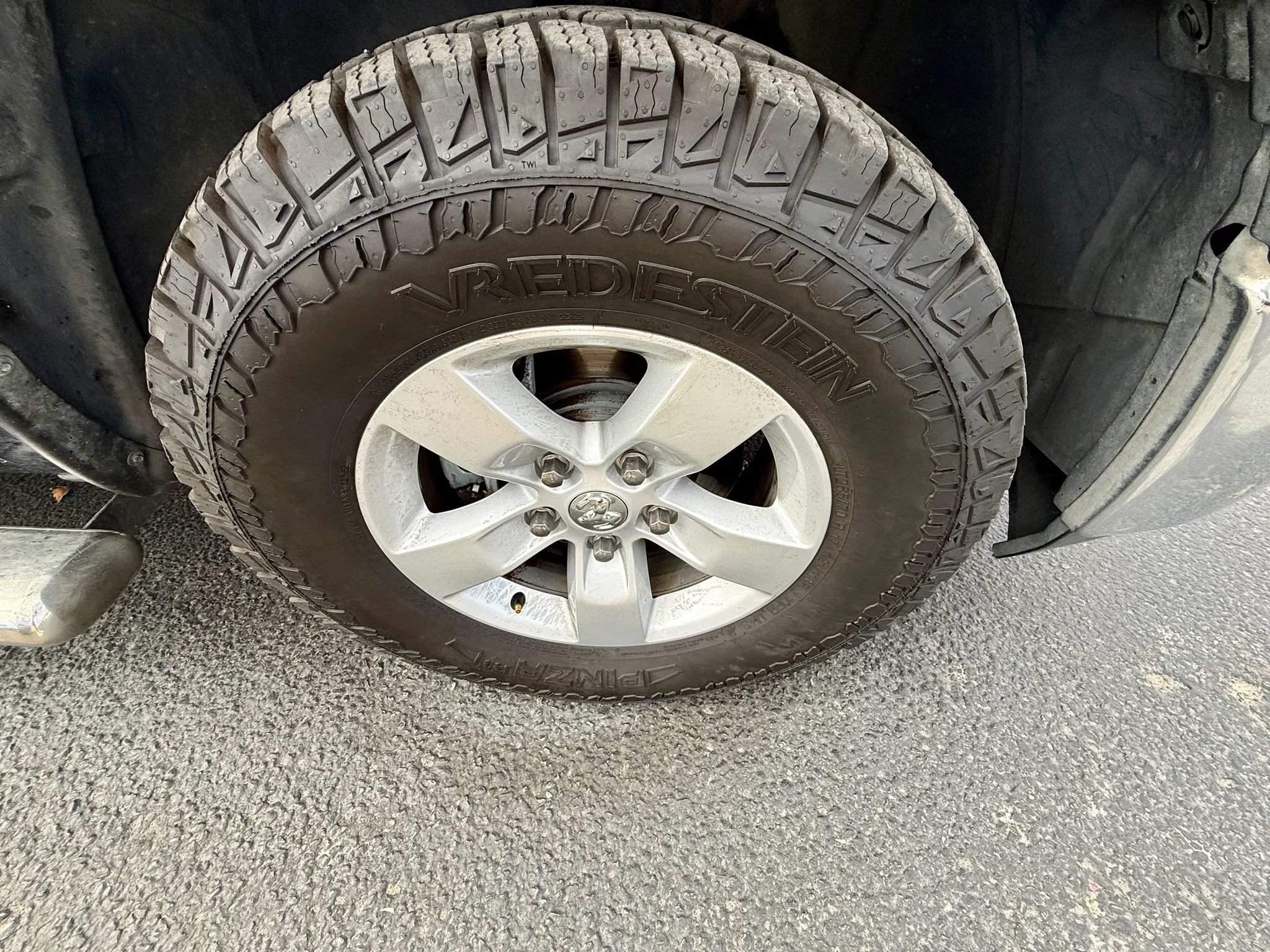 Used 2013 RAM 1500 ST w/ SXT Appearance Group AWD/4WD image 15
