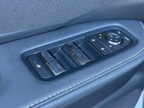 New 2026 Lexus TX 500h AWD image 13