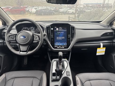 New 2025 Subaru Crosstrek 2.5i Limited w/ Popular Package #3A image 11