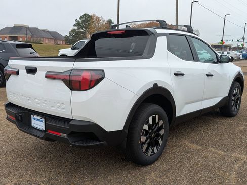 New 2026 Hyundai Santa Cruz SEL FWD image 2