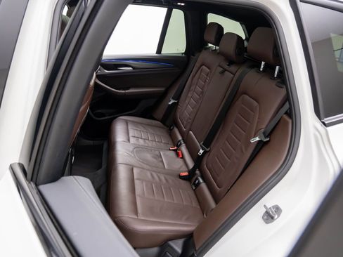 Used 2023 BMW X3 M40i w/ Premium Package image 16