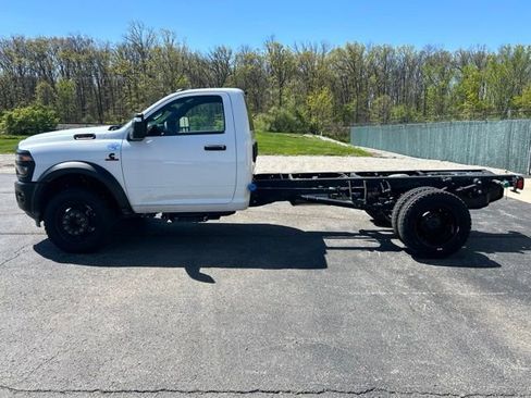 Used 2025 RAM 5500 Tradesman AWD/4WD image 6