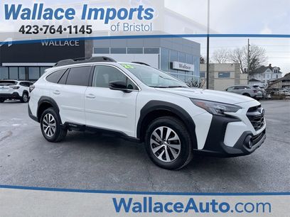 Used 2025 Subaru Outback Premium w/ Popular Package #1