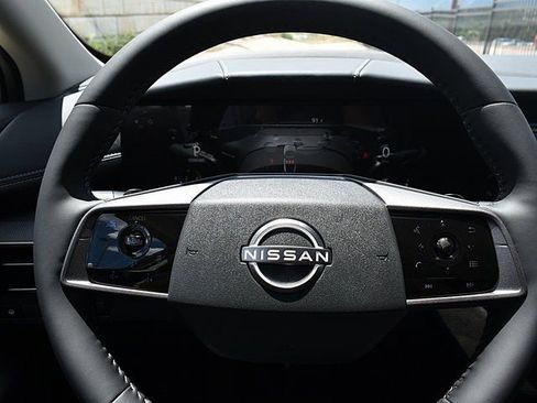 New 2025 Nissan Murano SV image 10