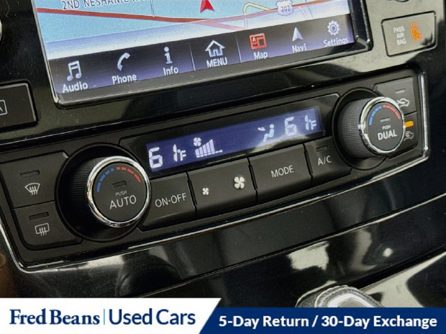 Used 2016 Nissan Maxima 3.5 SL FWD image 24