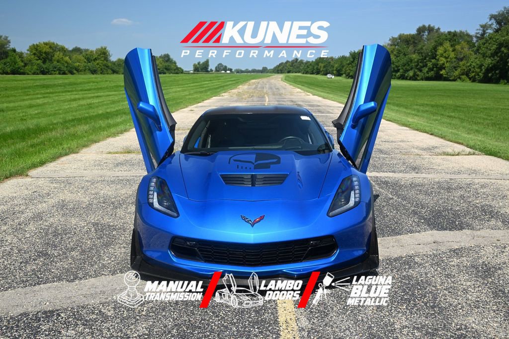 Used 2016 Chevrolet Corvette Z06 w/ 3LZ Preferred Equipment Group RWD image 8