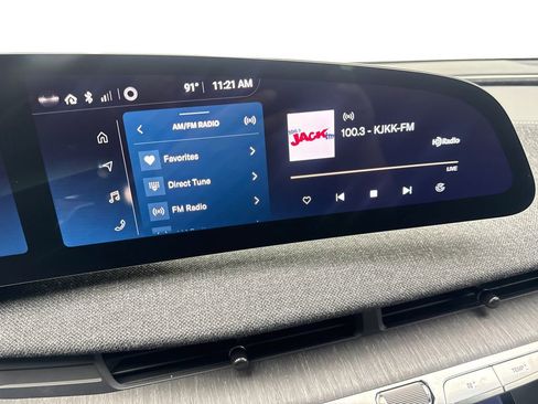 Used 2024 Lucid Air Touring AWD/4WD image 63
