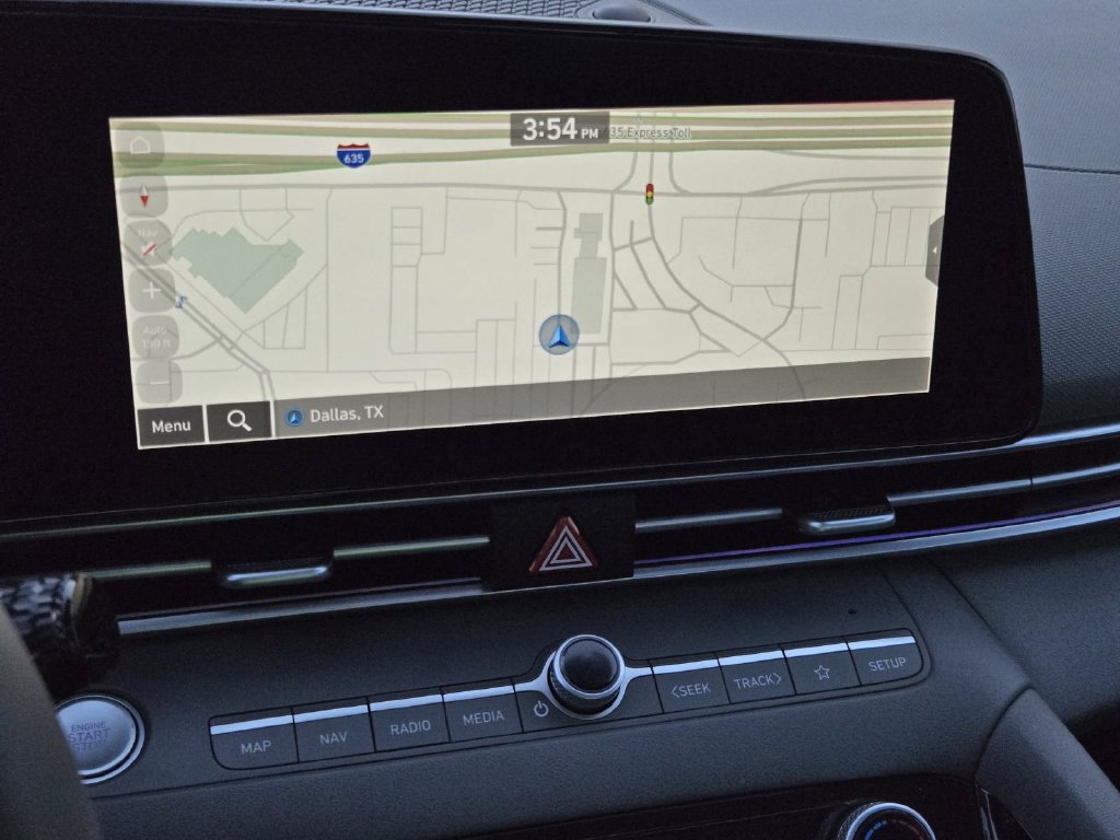 Used 2024 Hyundai Elantra SEL w/ Convenience Package FWD image 20