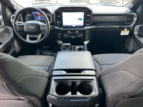 Used 2022 Ford F150 XLT w/ Equipment Group 302A High image 10