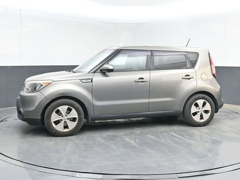 Used 2016 Kia Soul FWD image 11