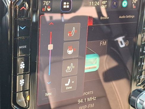 Used 2025 RAM 1500 Limited w/ Trailer Tow Group image 24