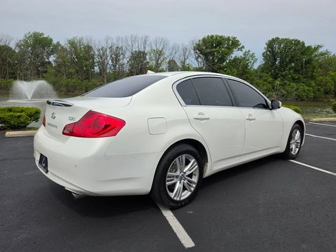 Used 2012 INFINITI G37 x Sedan w/ Premium Pkg AWD/4WD image 7