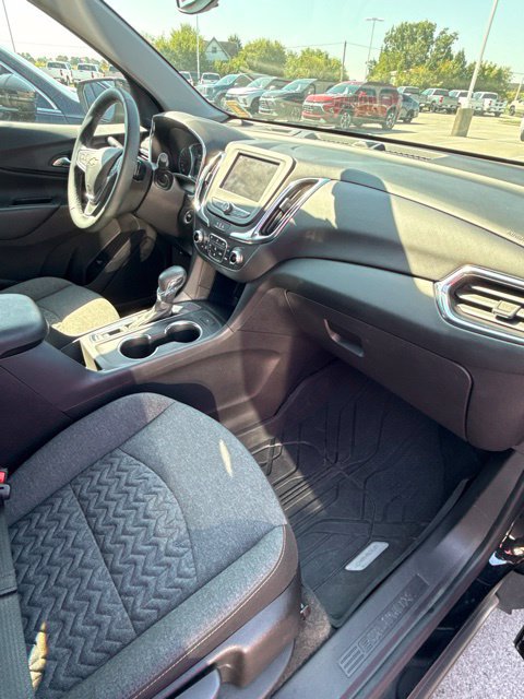 Used 2024 Chevrolet Equinox LT w/ LPO, Floor Liner Package FWD image 29