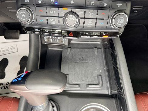 Used 2024 Dodge Durango Citadel AWD/4WD image 17