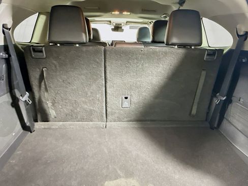 Used 2020 Toyota Highlander Limited image 27