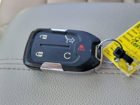 Used 2019 GMC Terrain Denali w/ Advanced Safety Package FWD image 28