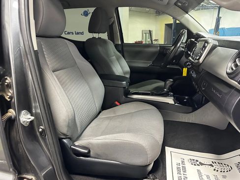 Used 2021 Toyota Tacoma SR5 image 28