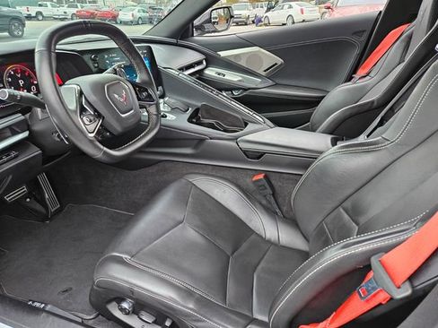 Used 2024 Chevrolet Corvette Stingray Preferred Cpe w/ 2LT image 7