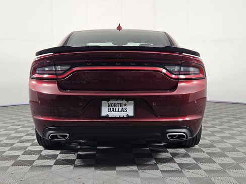 Used 2023 Dodge Charger SXT w/ Blacktop Package RWD image 4